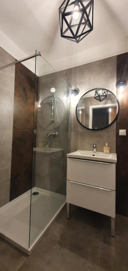 גדינייה Apartament Kazart.Pl 5 Centurm/Plac Unii מראה חיצוני תמונה
